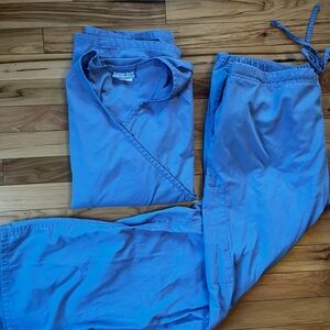 XL ceil blue butter soft scrub set